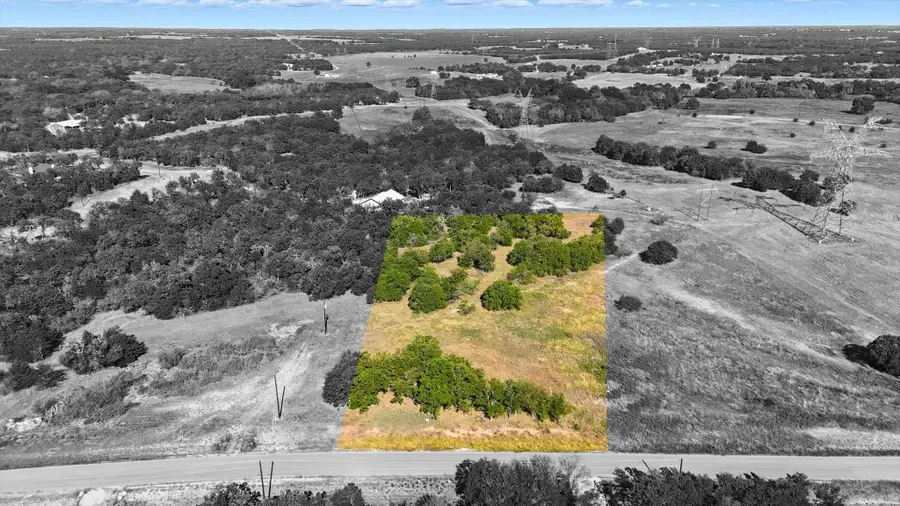 279 Rolling Ranch Boulevard, Alvord, TX 76225 - Image #3