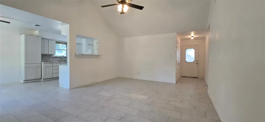 3662 Forest Trail Drive, Grand Prairie, TX 75052 - Image #2