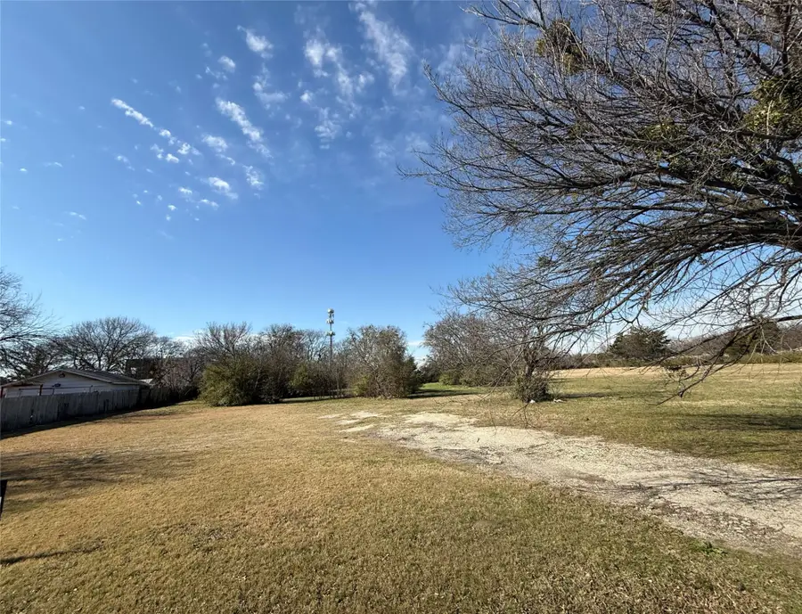 1445 Park Circle Drive, Lancaster, TX 75134 - Image #3
