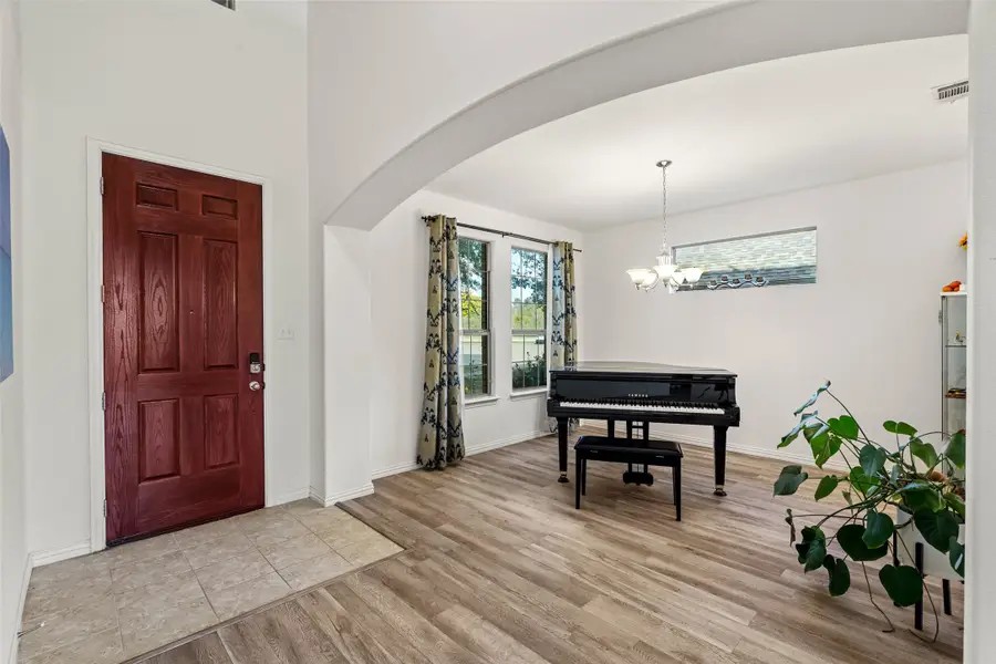 4519 Forest Bend Court, Garland, TX 75040 - Image #3