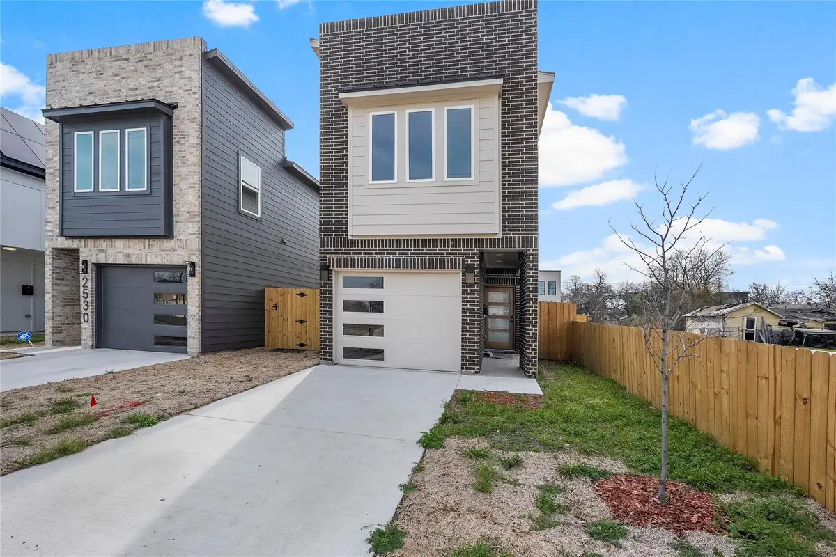 2528 Peabody Avenue, Dallas, TX 75215 - Image #1