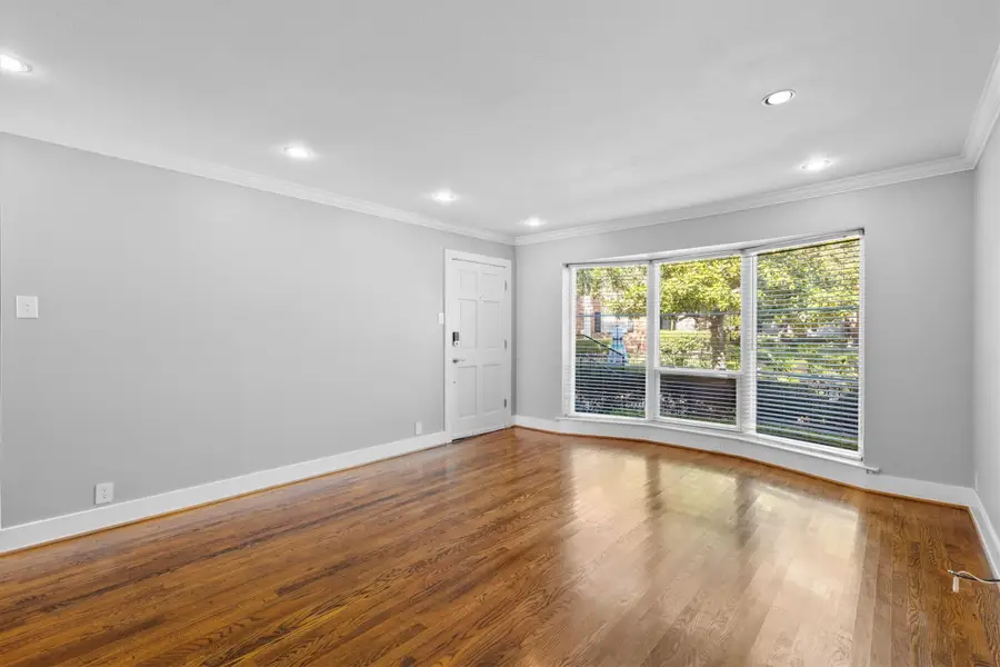 3012 Mahanna Springs Drive #A, Dallas, TX 75235 - Image #2