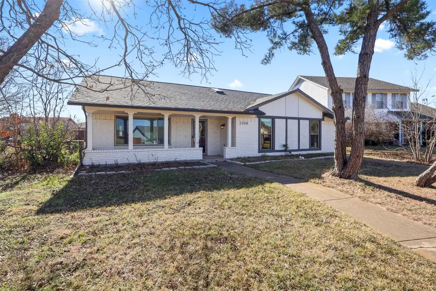 2308 Stonebrook Circle, Carrollton, TX 75007 - Image #3