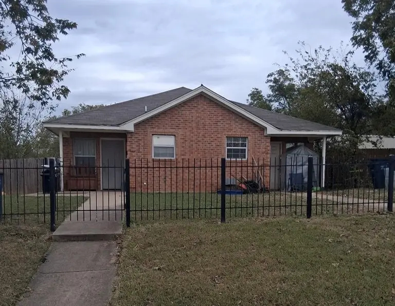 1924 Belzise Terrace, Fort Worth, TX 76104 - Image #2