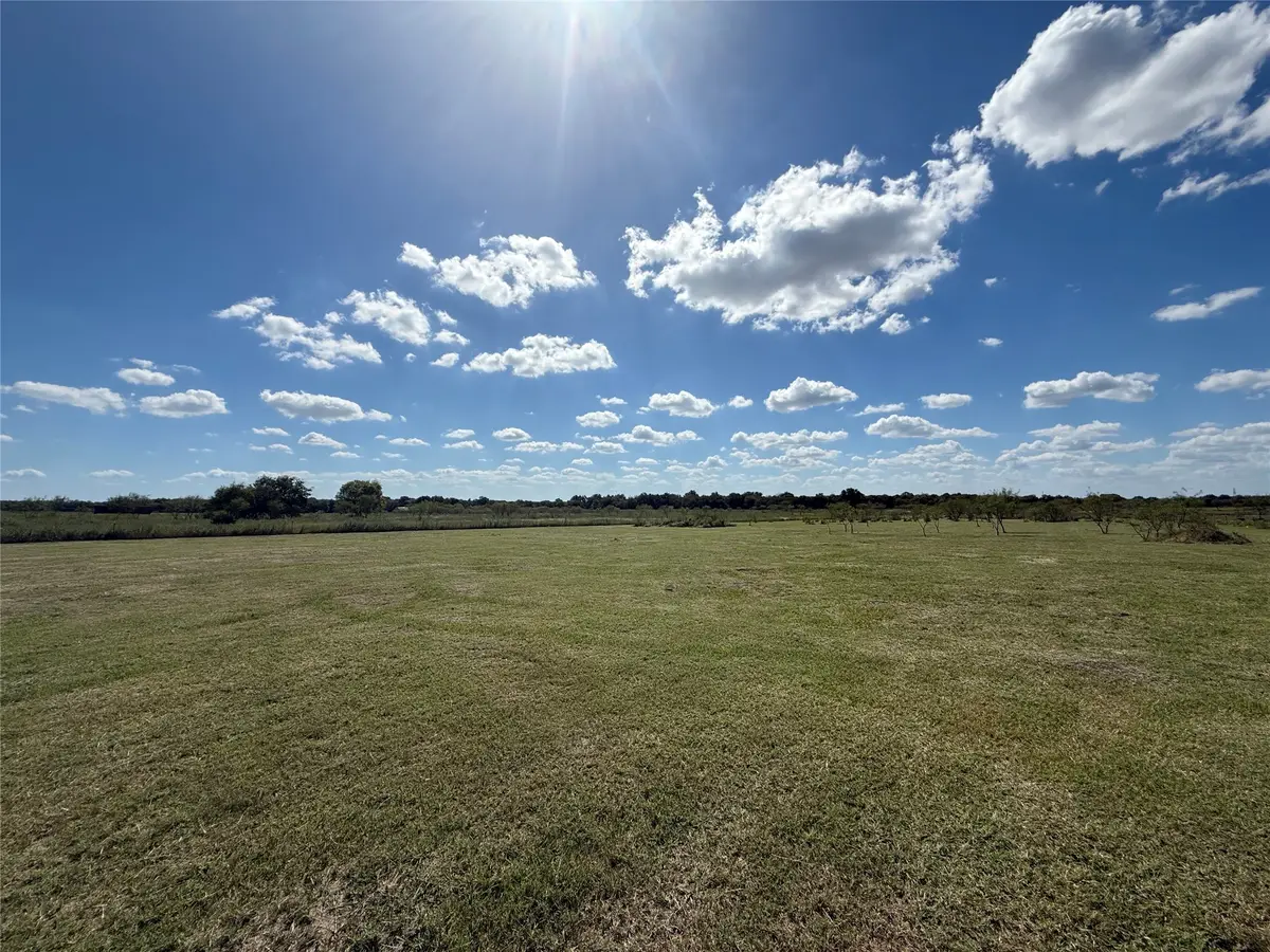 6032 Nw County Road 1300, Barry, TX 75102 - Image #1
