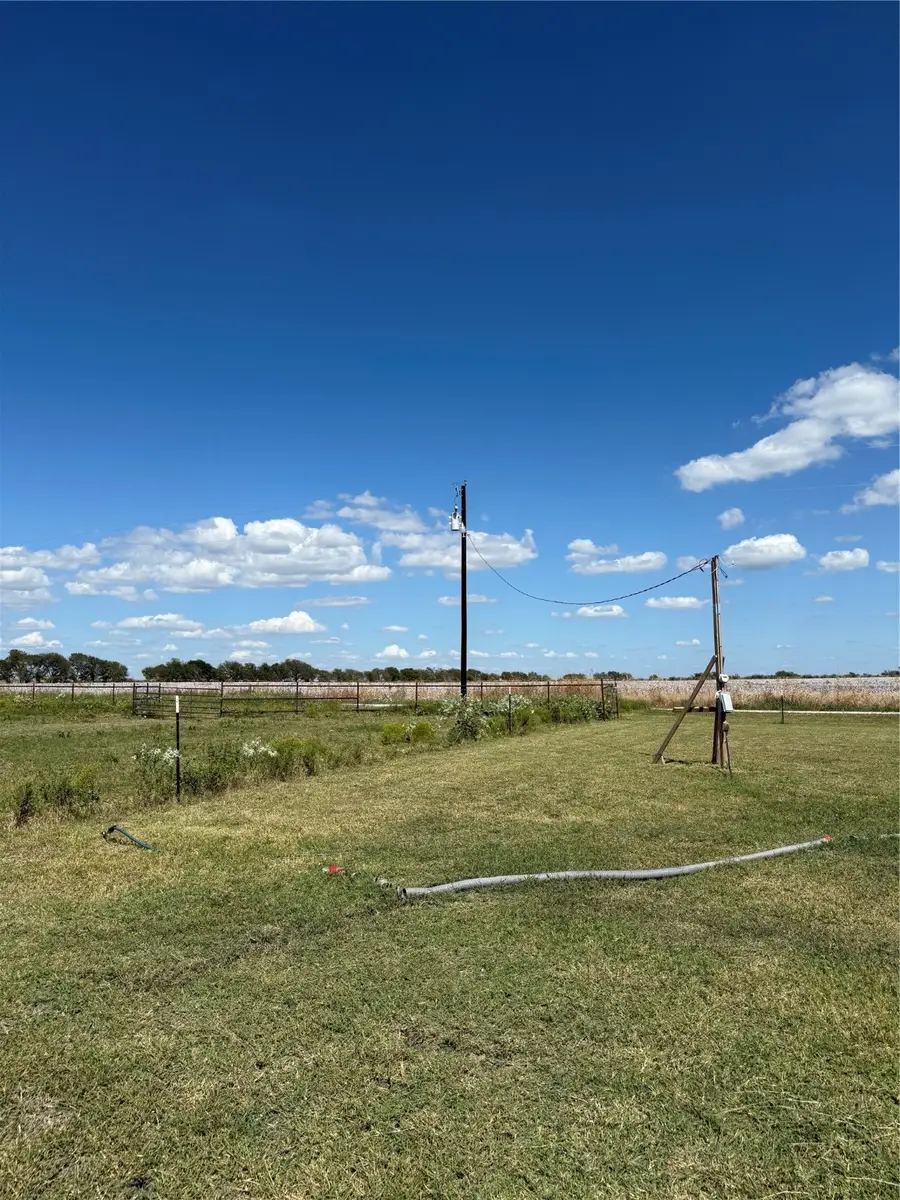 6032 Nw County Road 1300, Barry, TX 75102 - Image #3