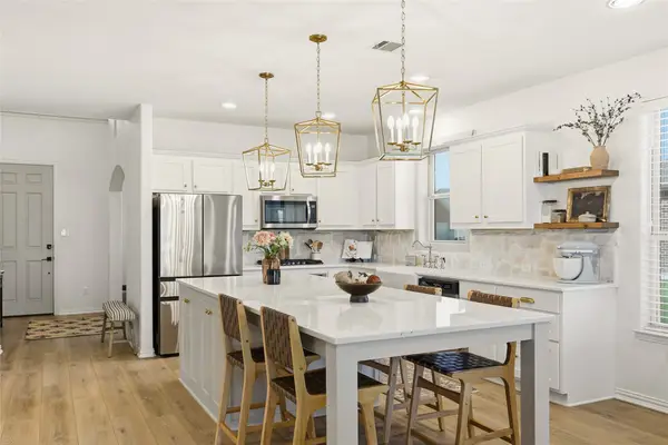 6320 Roaring Creek, Denton, TX 76226