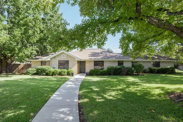 2 Pebblebrook Court, Brownwood, TX 76801