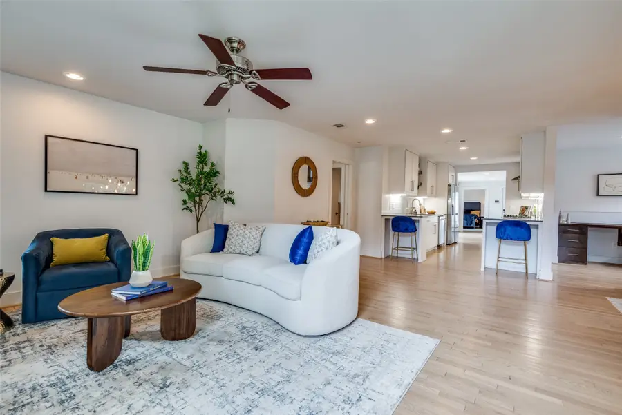 9803 Lakemont Drive, Dallas, TX 75220 - Image #3