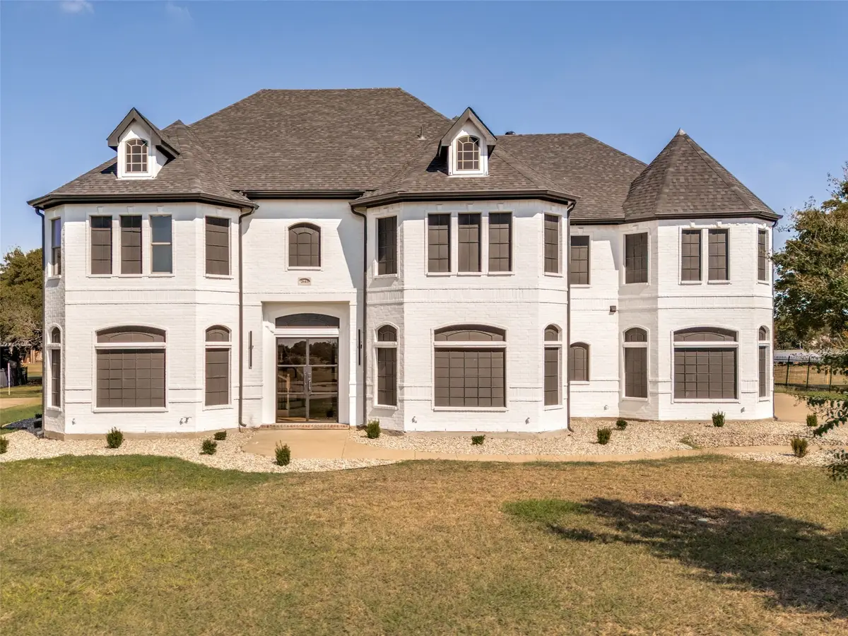 2645 Wells Court, Cedar Hill, TX 75104 - Image #1