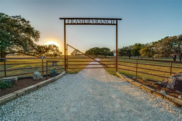 205 County Road 243, Collinsville, TX 76233