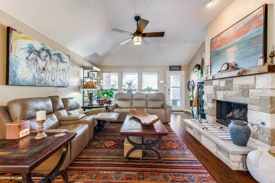 15828 Wyoming Drive, Frisco, TX 75035 - Image #2