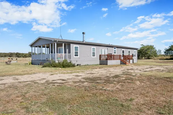 2215 Tucker Road, Graford, TX 76449