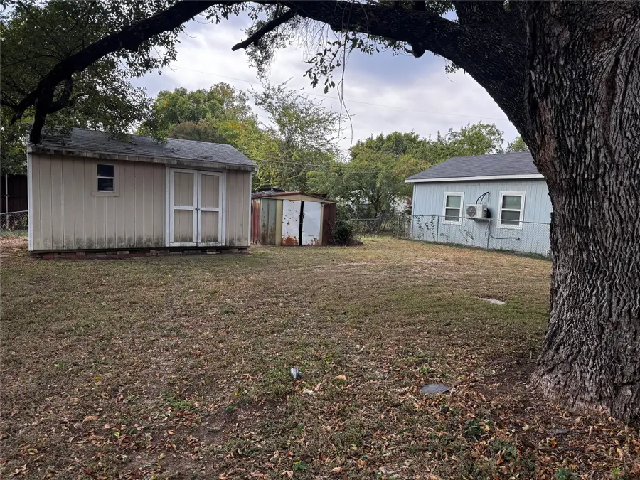 926 Gallagher Street, Dallas, TX 75212 - Image #2