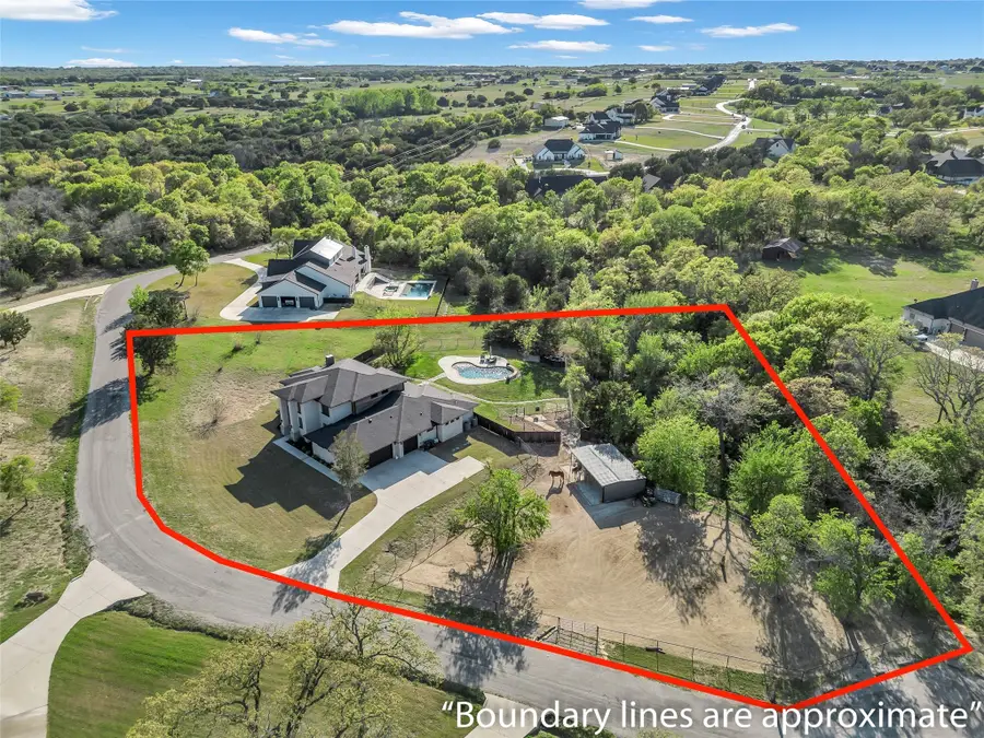 175 Bittersweet Trail, Weatherford, TX 76088 - Image #2