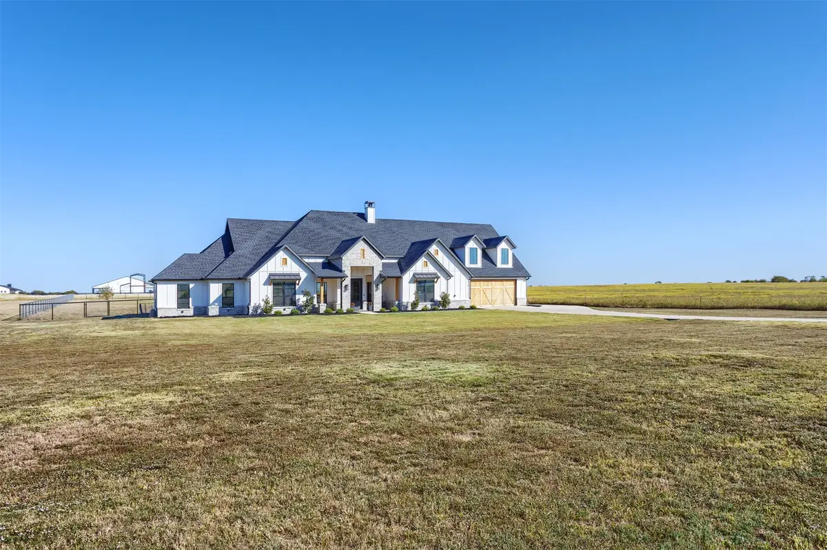 1810 Jc Maples Road, Gunter, TX 75058 - Image #1