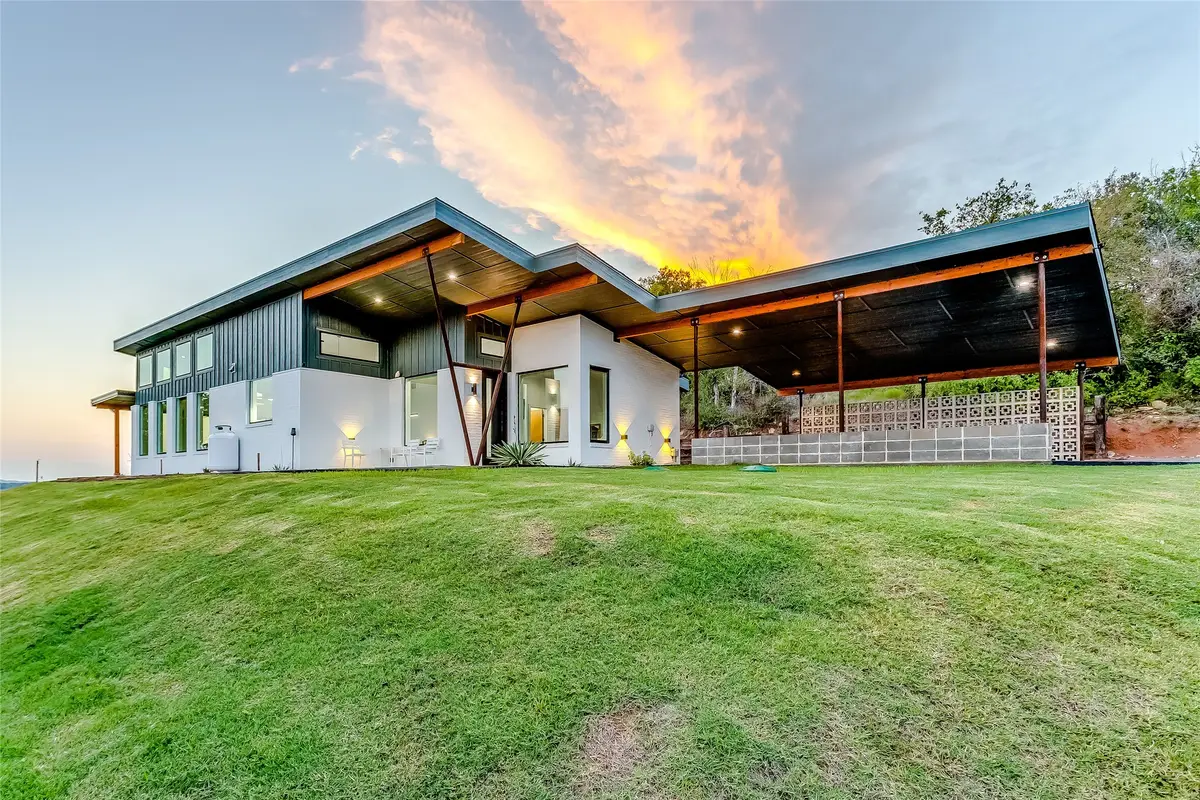 245 Lake House Dr., Bridgeport, TX 76426 - Image #1