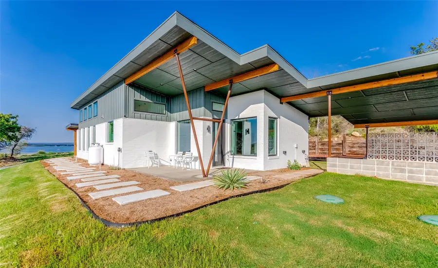 245 Lake House Dr., Bridgeport, TX 76426 - Image #3