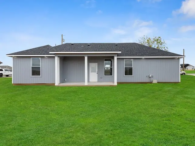 187 Cactus Canyon Drive, Bridgeport, TX 76426 - Image #2