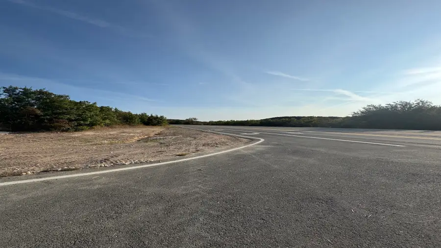 8420 Southern Hills, Cleburne, TX 76093 - Image #3