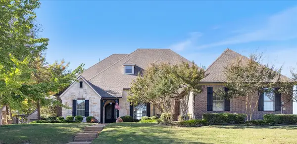 164 Stoneleigh Drive, Heath, TX 75032