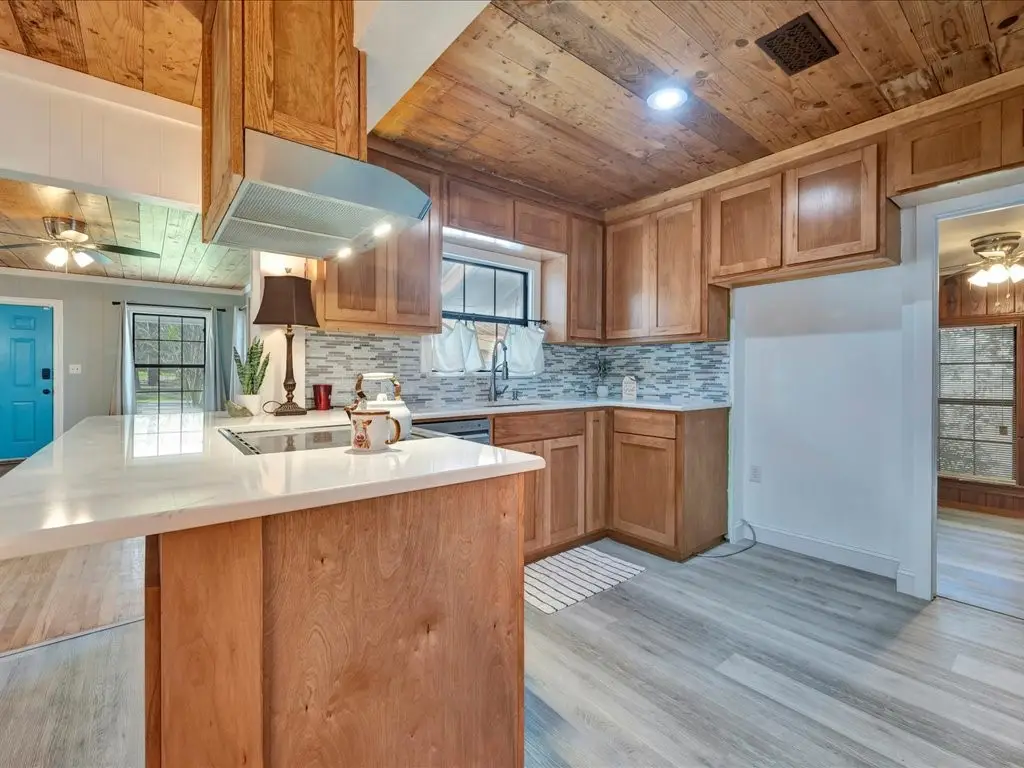 1402 Murphy Avenue, Lufkin, TX 75904 - #1