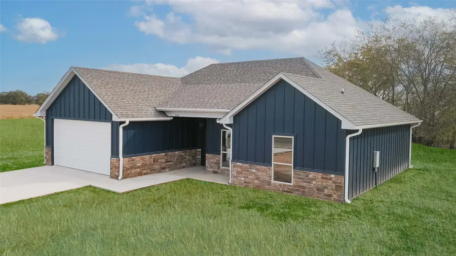 235 NW 1030, Mount Vernon, TX 75457 - Image #2