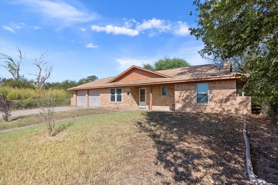 525 San Antonio Street, Marlin, TX 76661 - Image #3
