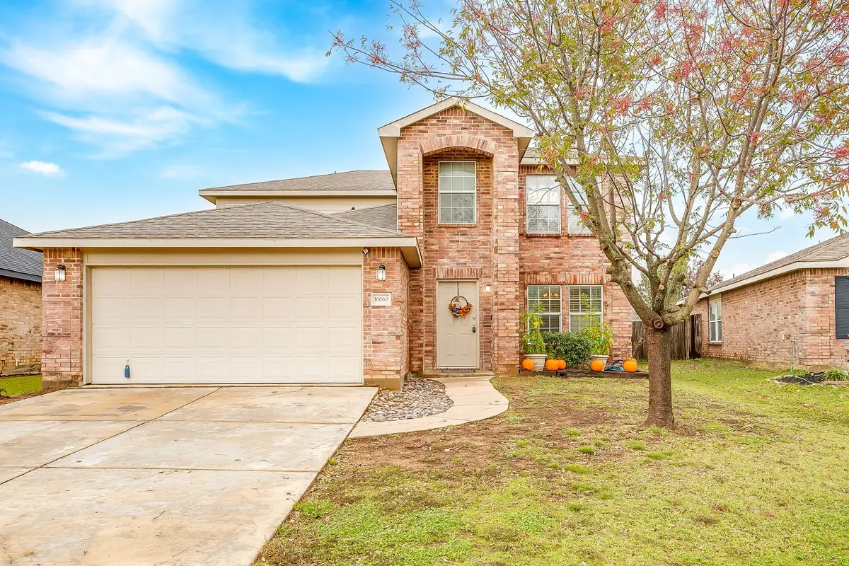 10660 Flagstaff Run, Fort Worth, TX 76140 - Image #1