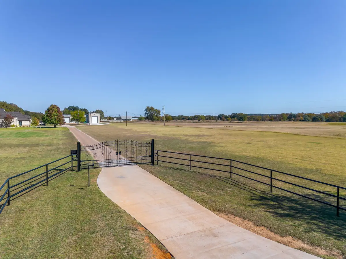 12801 County Road 1117, Cleburne, TX 76033 - Image #1