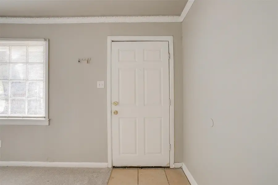 5608 Trail Lake Drive, Fort Worth, TX 76133 - Image #3