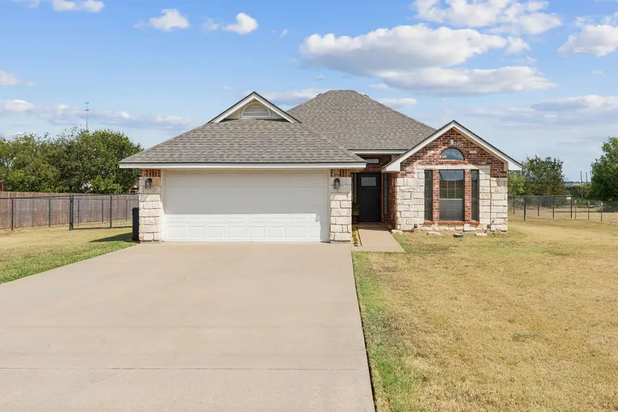 500 S Cleburne Whitney Road, Rio Vista, TX 76093 - Image #2