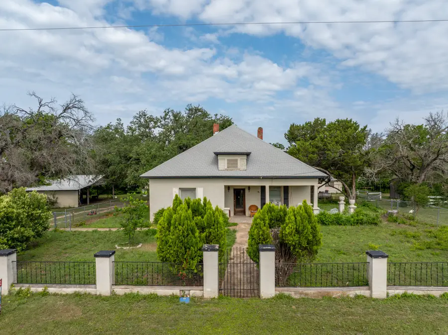 740 Old Georgetown Road, Gatesville, TX 76528 - Image #2