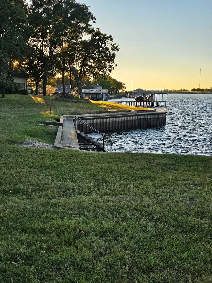 130 Dogwood Drive, Trinidad, TX 75163 - Image #3