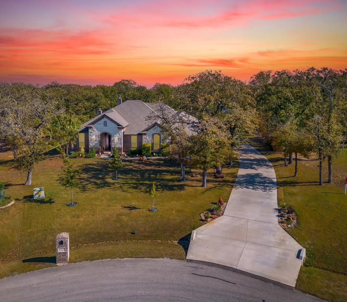 1320 Craft Farms Circle, Azle, TX 76020 - Image #1