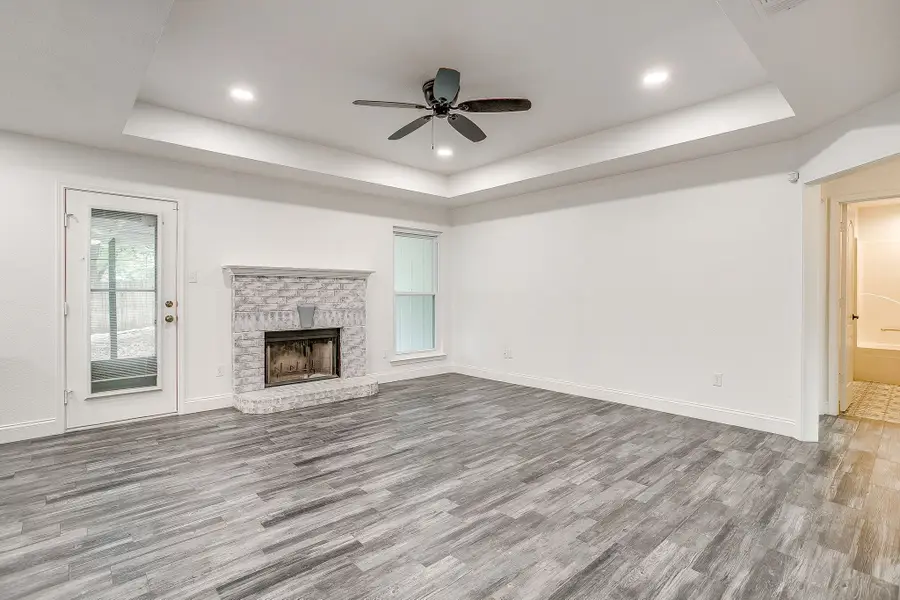 155 Ann Court, Azle, TX 76020 - Image #3