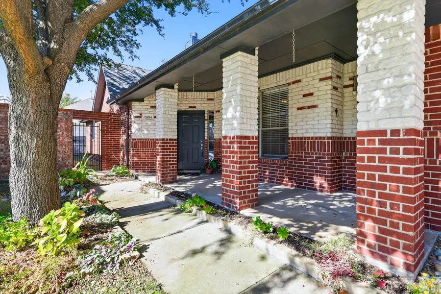 1904 Trevor Court, Flower Mound, TX 75028 - Image #2