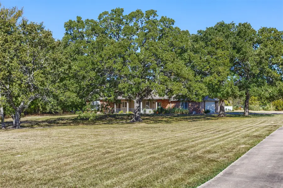 6453 Lark Meadow Circle, Royse City, TX 75189 - Image #3