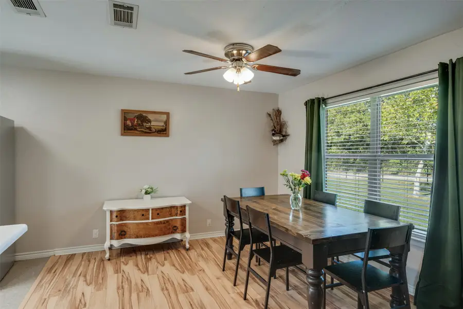 917 Cole Lane, Bowie, TX 76230 - Image #3