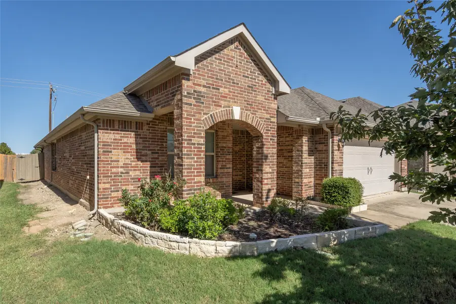 13249 Palancar Drive, Fort Worth, TX 76244 - Image #2