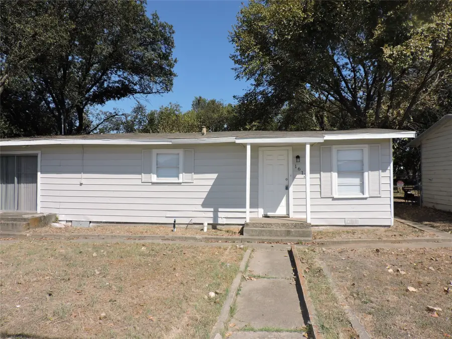 1612 N Anglin Street, Cleburne, TX 76031 - Image #3