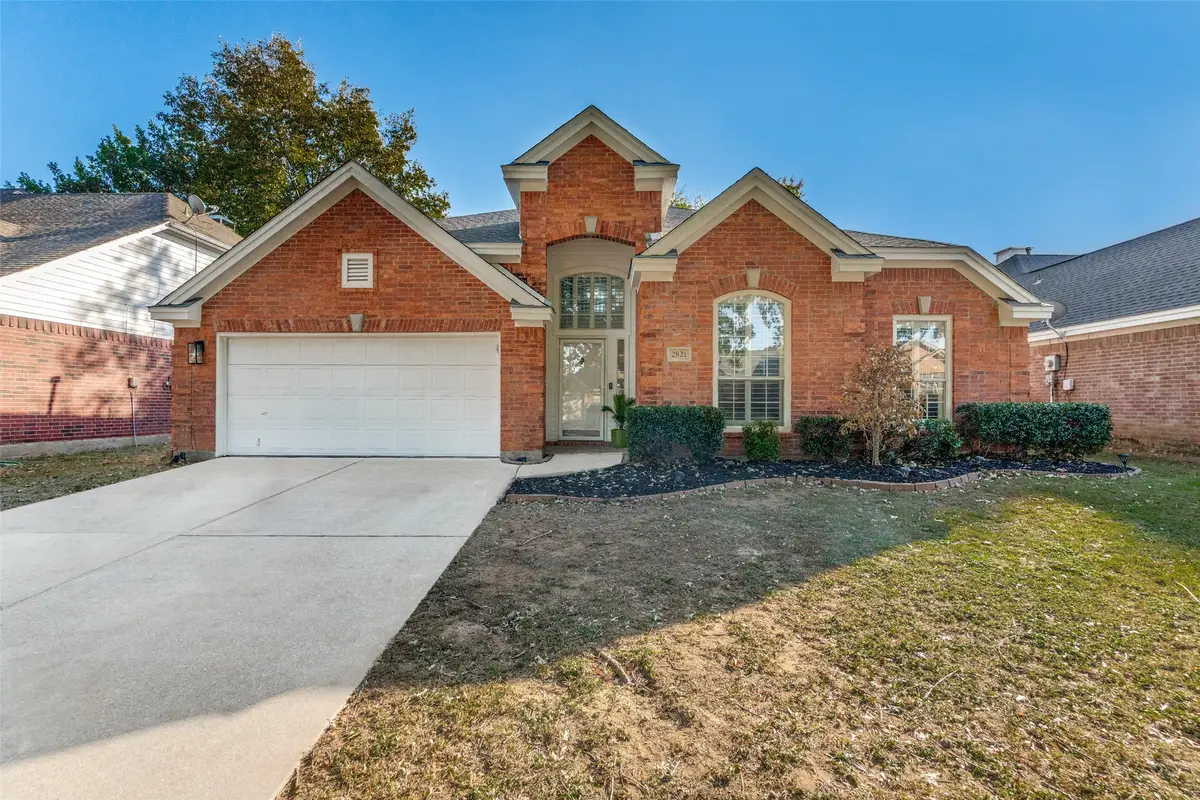 2821 Cheshire Way, Grand Prairie, TX 75052 - Image #1