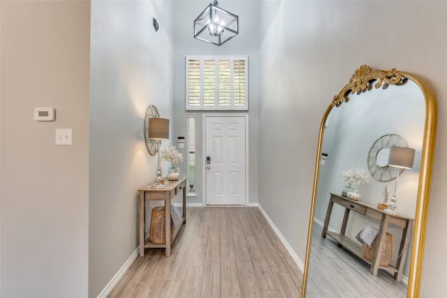 2821 Cheshire Way, Grand Prairie, TX 75052 - Image #3