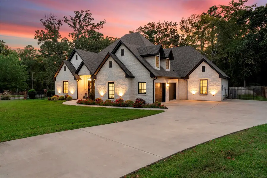 4301 Windrush Boulevard, Longview, TX 75604 - #2