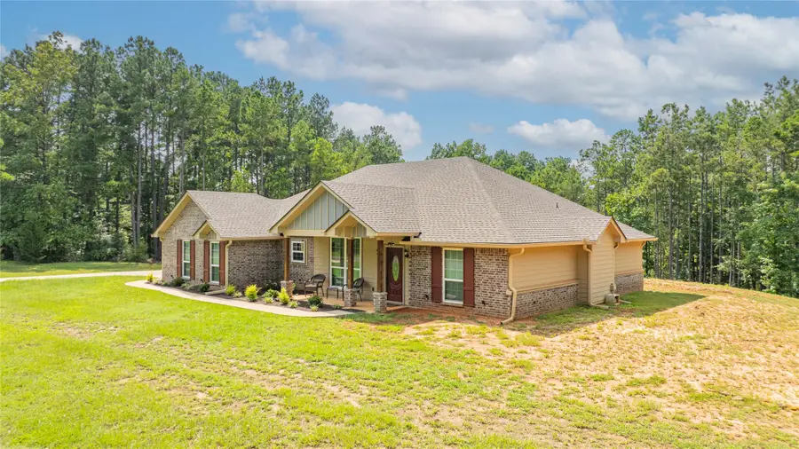 525 Lake Gladewater Road, Gladewater, TX 75647 - Image #3