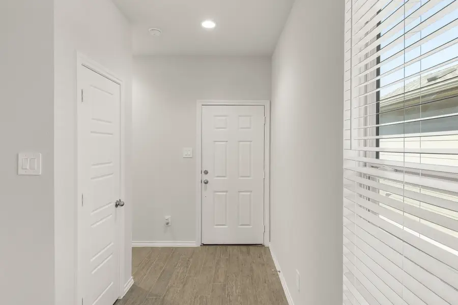 1713 Meadow Crest Drive, Aubrey, TX 76227 - Image #3