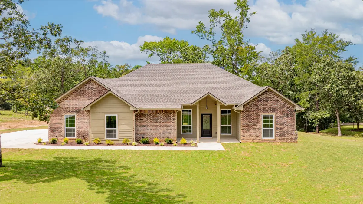 495 Lake Gladewater Road, Gladewater, TX 75647 - Image #1