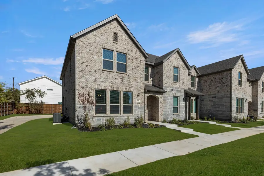 3005 Tall Pine Lane, Corinth, TX 76210 - Image #2