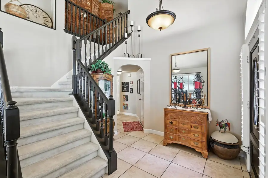 3136 Watercress Circle, Arlington, TX 76012 - Image #2