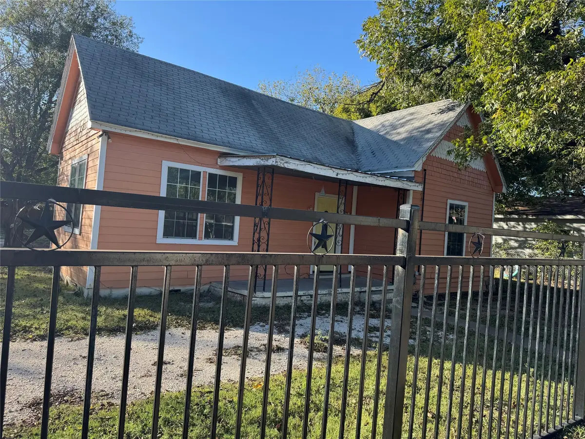 309 Elmo Street, Cleburne, TX 76031 - Image #1